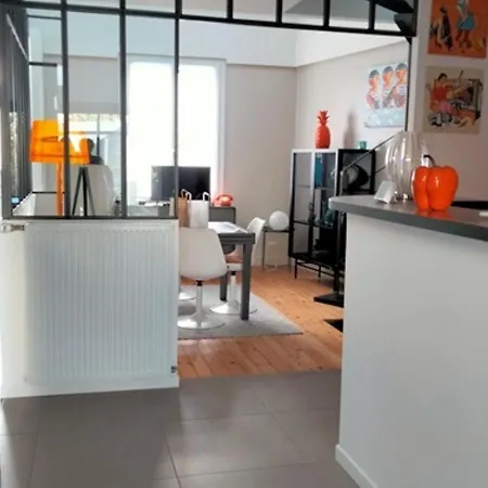 Maison Rénovée Avec Goût, Proche Et Marché, 6 Couchages, Terrasse, Wi-fi, Non Fumeur - Fr-1-331-220 * Les Sables-dʼOlonne